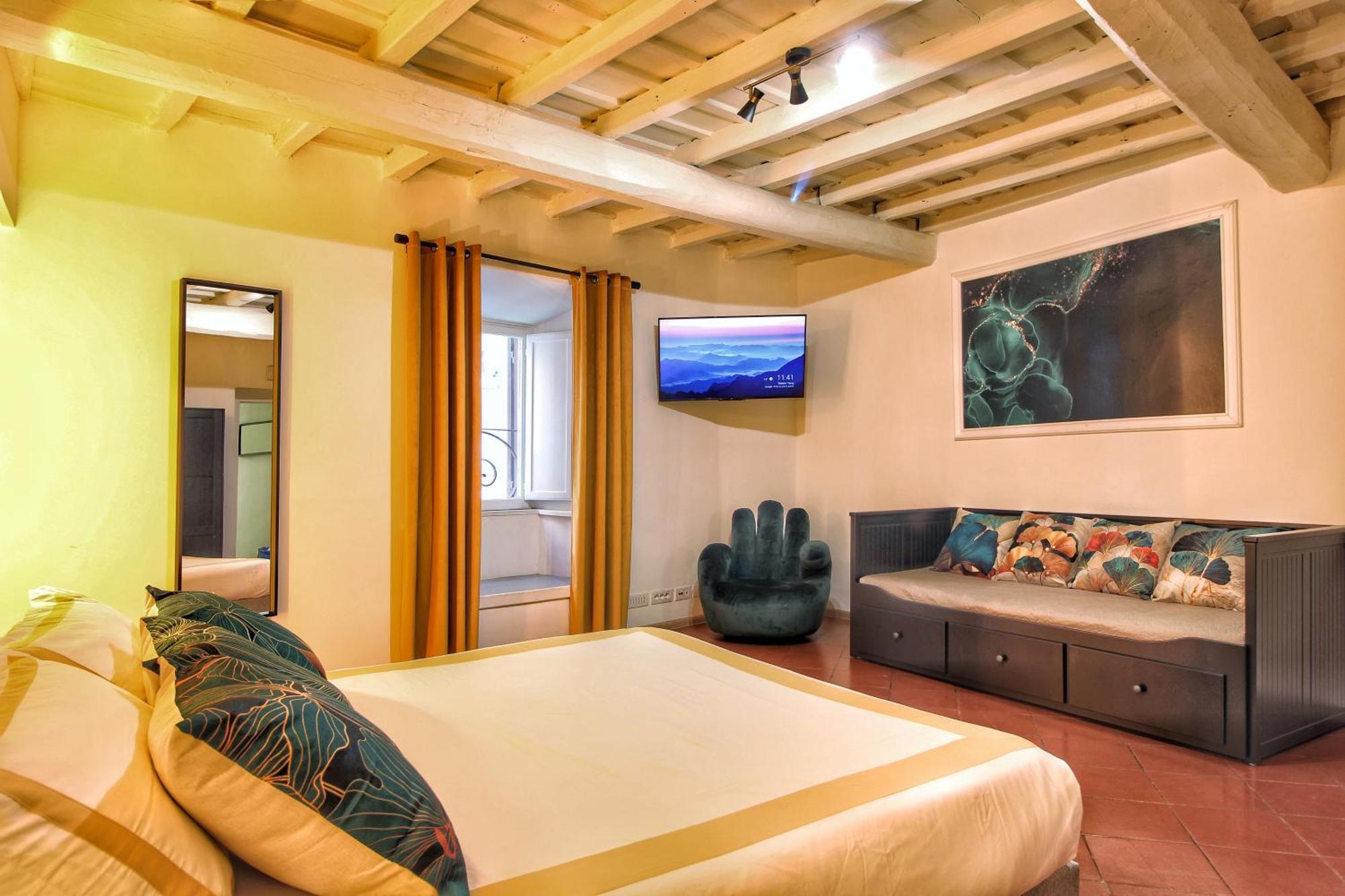 Le Clarisse Pigna Apartment Rom